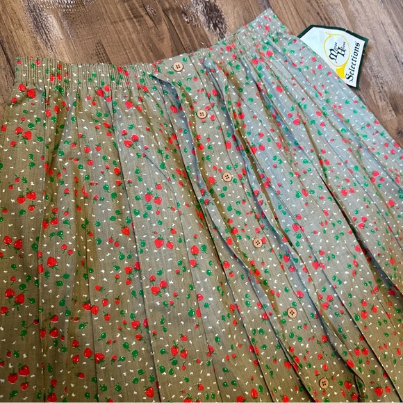VTG 70s 80s NWT Ditsy Strawberry Print Pleated Midi Skirt - Picture 5 of 7